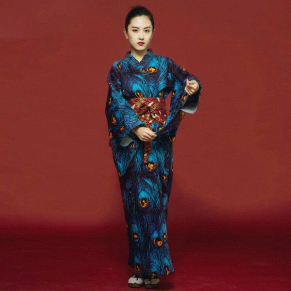 kimono-veste-traditionnel-femme-japonais-1 Kimono traditionnel japonais pour femme