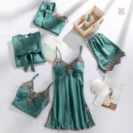 Kimono en satin doux pour une sensation de luxe