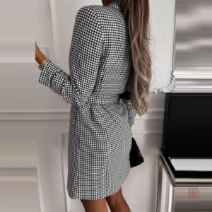 Vêtement femme : manteau long à motifs