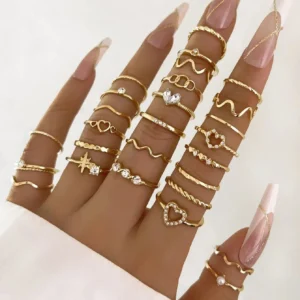 Lot de 28 Bagues Epurées pour femme tendance