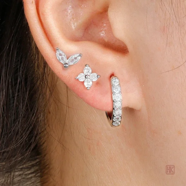 lot-de-3-boucles-d-oreilles-argentees-et-zircon-1 Boucles d'oreilles argentées et zircon - lot de 3