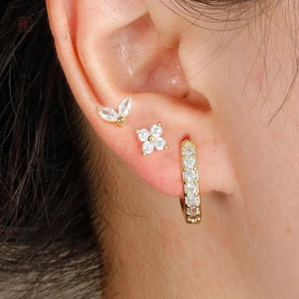 lot-de-3-boucles-d-oreilles-dorees-et-zircon-1 Boucles d'oreilles dorées et zircon - lot de 3 pièces