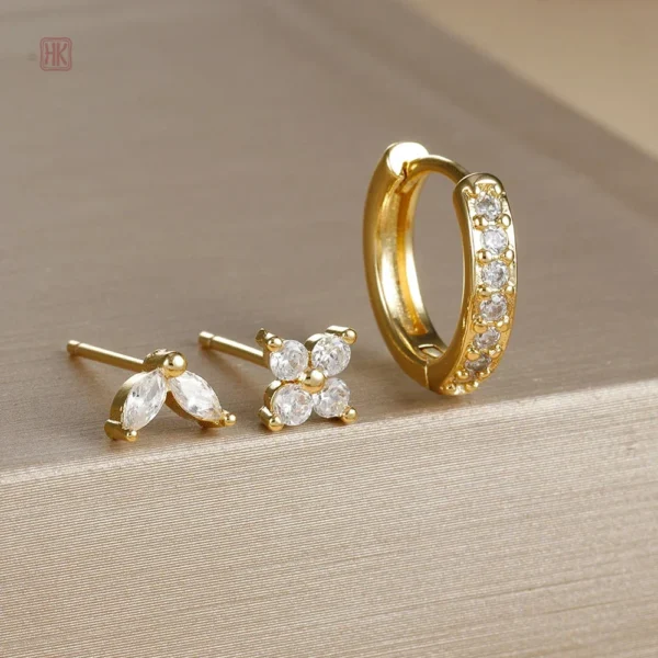 Boucles d'oreilles fantaisie dorées avec zircon