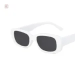 Accessoire mode avec lentilles carrées et style rétro