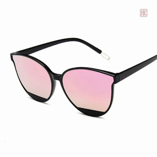 Lunettes de soleil vintage pour un look chic et décontracté