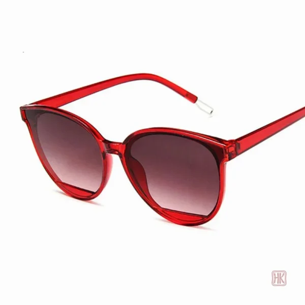 Lunettes de soleil femme, style rétro pour un été stylé