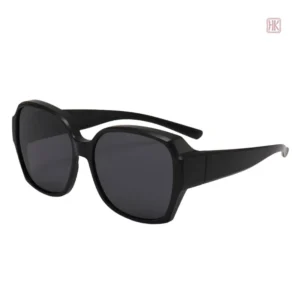 Lunettes tendance avec verres polarisés pour un look chic