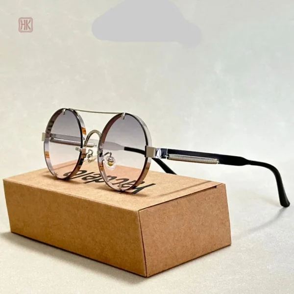 Mode féminine : lunettes de soleil vintage