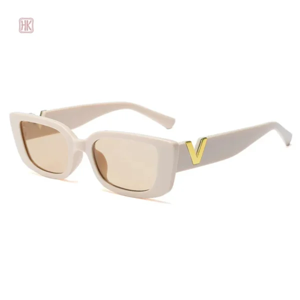 Lunettes tendance pour un look estival chic