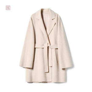 Manteau kimono beige en laine, style élégant