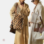 Manteau Beige Élégant pour un Style Raffiné