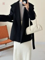 Kimono à grand col pour une allure moderne