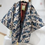 Vêtement unique, kimono avec motif asiatique dragon