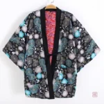 Manteau léger Kimono, design chic en bleu et noir