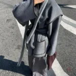Manteau kimono large gris pour un look décontracté