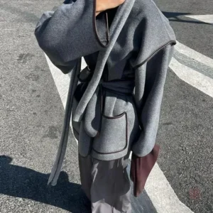 Manteau kimono large gris pour un look décontracté