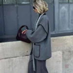 Manteau ample gris, idéal pour un style moderne