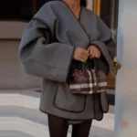 Manteau léger gris oversize, polyvalent et stylé