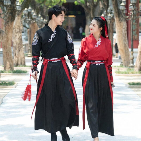 Vêtement féminin inspiré de la mode japonaise