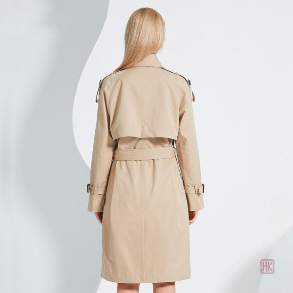 Manteau long au design kimono, couleur neutre