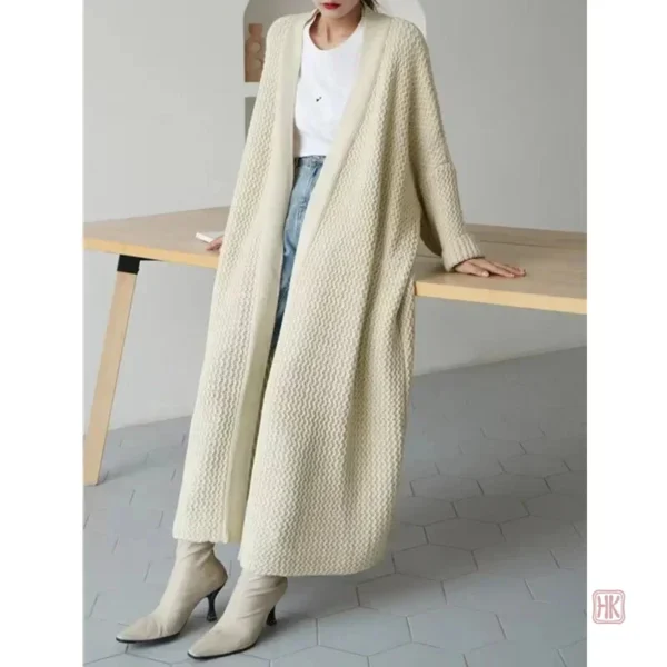 Vêtement kimono maxi en tricot, parfait pour les saisons fraîches