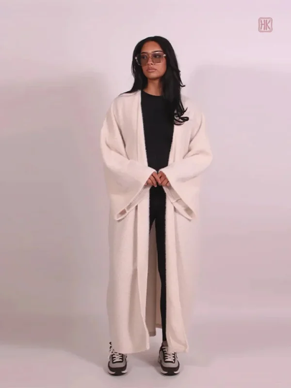 Vêtement Kimono Élégant et Simple