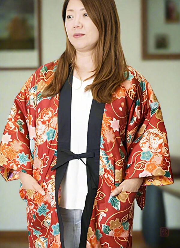manteau-kimono-rouge-fleuri-1 Manteau Kimono Rouge Fleuri pour femme