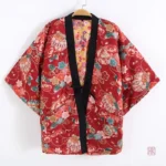 Manteau femme rouge à motifs floraux