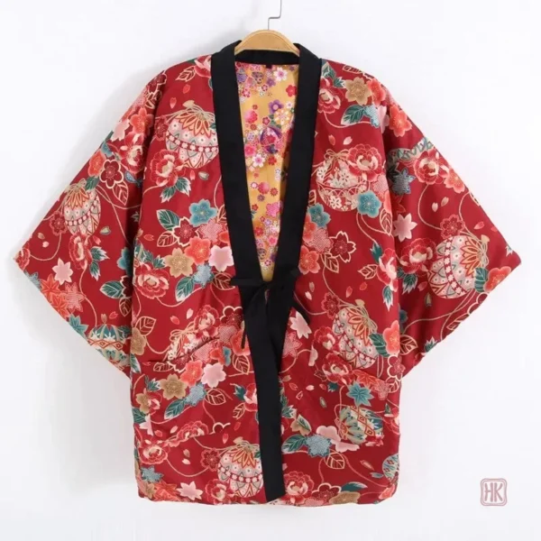 Manteau femme rouge à motifs floraux