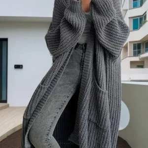 Kimono Tricoté Élégant en style moderne