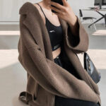 Manteau femme en marron, style contemporain
