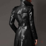 Manteau noir chic avec design kimono pour femme