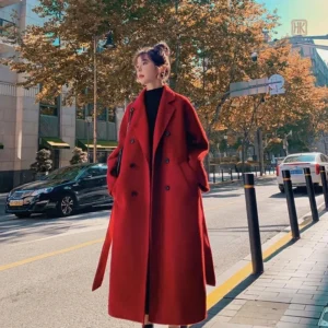 Manteau kimono femme en rouge, grande taille élégante