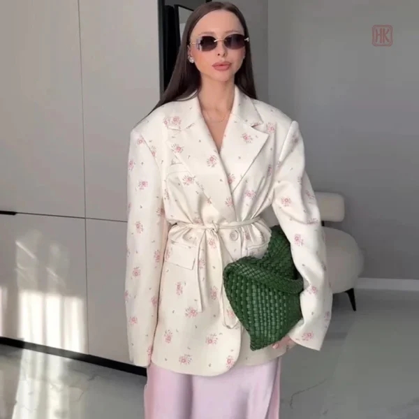 manteau-style-kimono-floral-1 Manteau kimono floral femme élégant et stylé