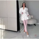 Manteau léger style kimono avec design floral