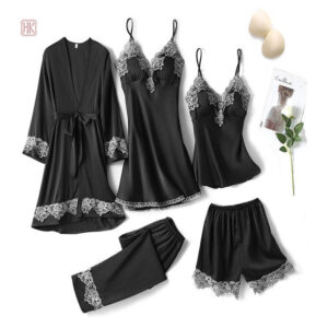 Nuisette légère avec kimono coordonné, style femme chic