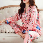 Pyjama satin rose, confort et élégance