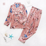 Pantalon kimono doux en satin pour un look chic