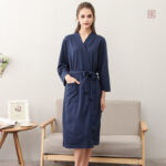 Peignoir kimono femme bleu marine élégant