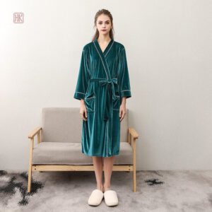 Peignoir kimono femme vert en tissu doux et confortable