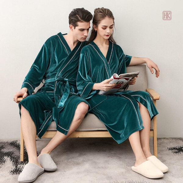 Peignoir de bain vert pour femme, style élégant et moderne