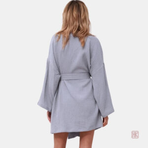 Kimono de bain élégant pour moments de détente