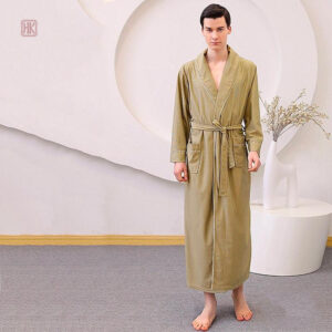 Peignoir de plage pour homme en style kimono