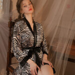 Peignoir femme en tissu léger, style kimono