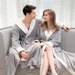 Kimono peignoir femme, gris clair, idéal pour le quotidien