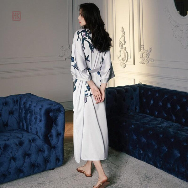 Vêtement d'intérieur long pour femme, idéal en hiver