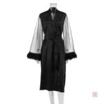 Vêtement d'intérieur femme, peignoir kimono style plume
