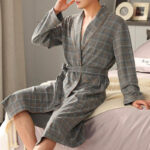 Peignoir kimono à carreaux pour homme confortable