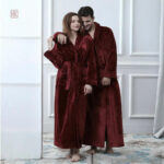 Peignoir en velours pour homme, style confortable et sophistiqué