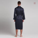 Peignoir satin homme élégant en soie